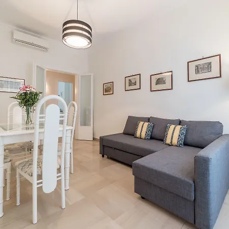 Casa Della Musica Apartment