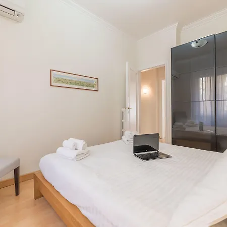 Casa Della Musica Apartment *