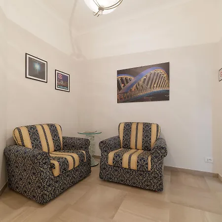 Casa Della Musica Apartment *